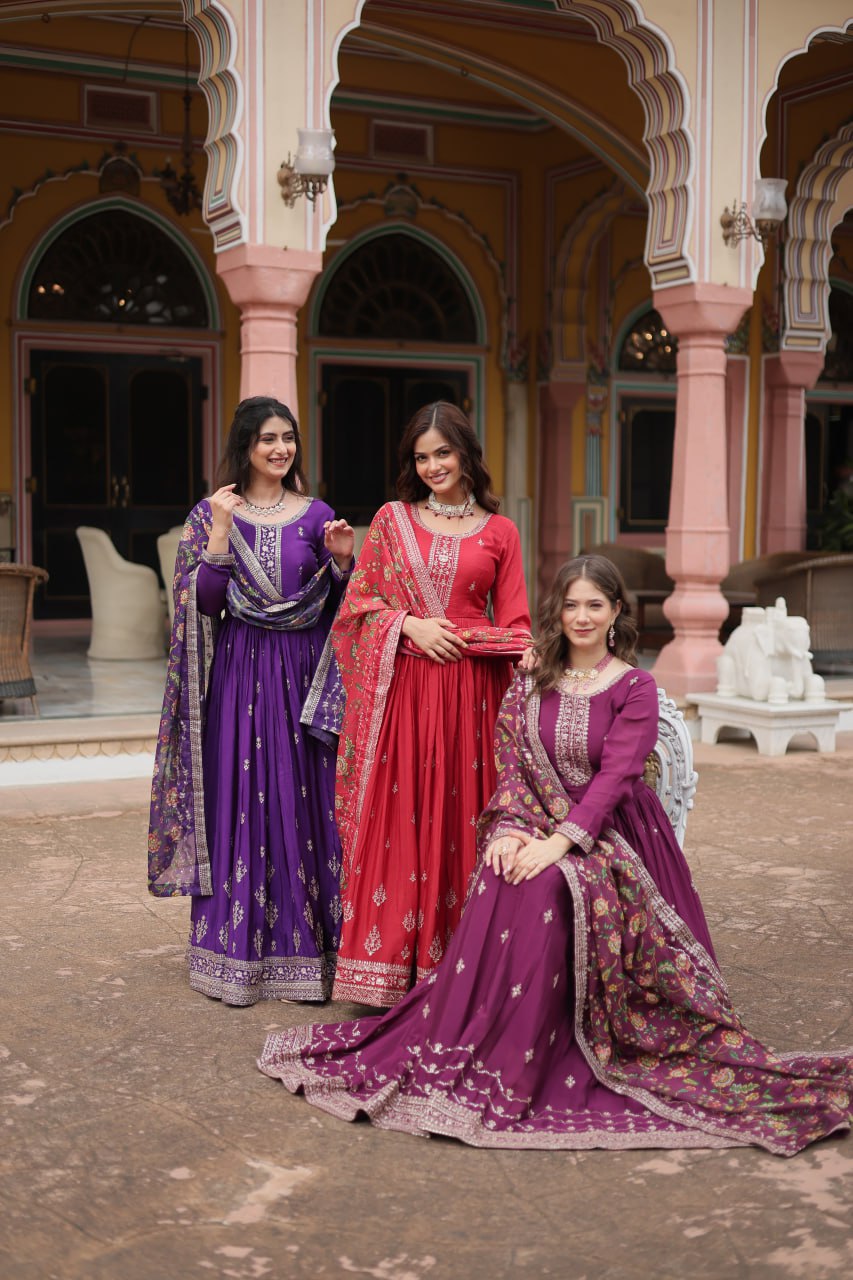 Embroidery Gown With Dupatta (LW9190)